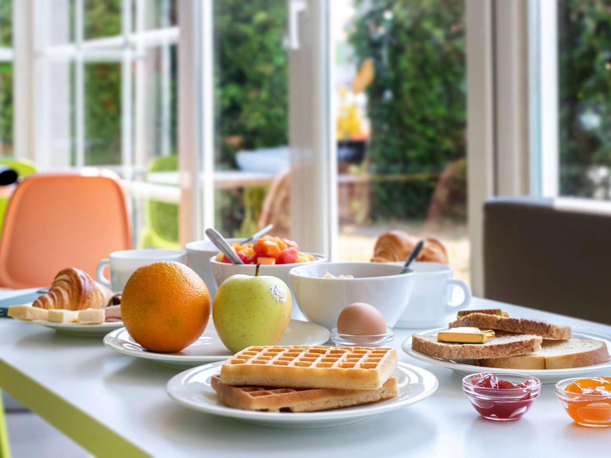 Ibis Budget Strasbourg Sud Illkirch Geispolsheim Bagian luar foto